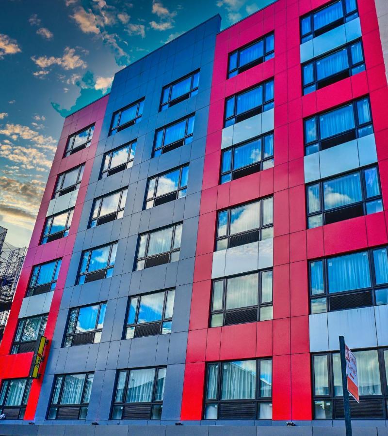 纽约 Super 8 By Wyndham Bronx Near Botanical Garden酒店 外观 照片